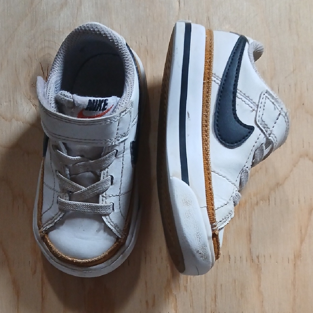 Nike Court Kids White and Black Toddler Sneakers with Brown Trim Summer Outdoor
